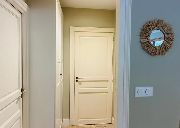 Nature & Douets - Aux Portes Du Mans - 5 Climatisees - Piscine A Debordement Et Terrain Arbore D'1 Hectare La Chapelle-Saint-Aubin