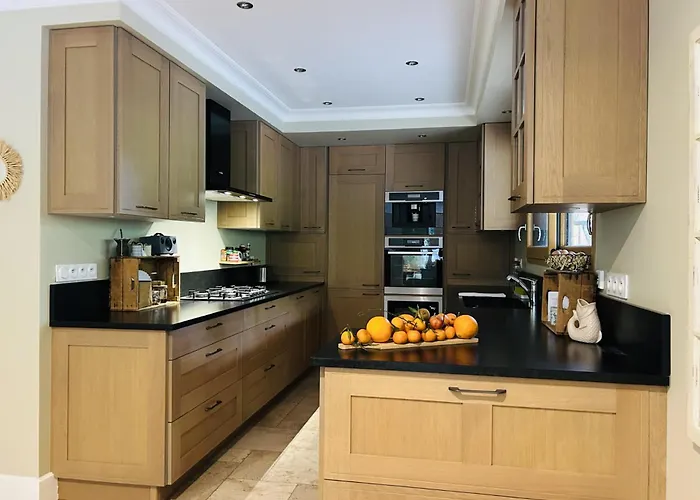 فيلة Nature & Douets - Aux Portes Du Mans - 5 Climatisees - Piscine A Debordement Et Terrain Arbore D'1 Hectare *